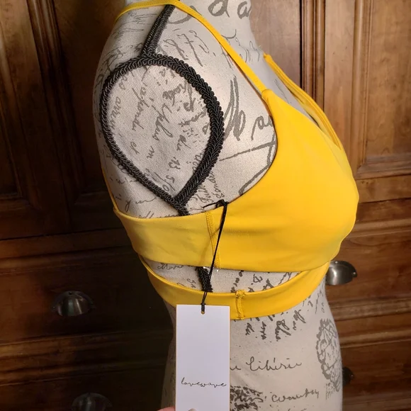REVOLVE Lovewave Brittany Criss-cross Sports Bra Yellow Various Sizes New - Picture 4 of 15